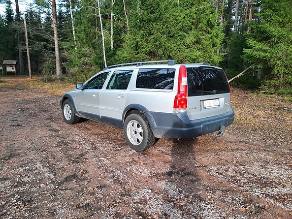 Volvo XC70 6 of 6