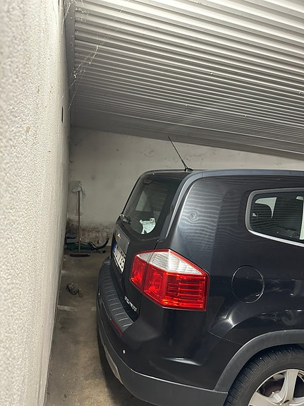 Chevrolet Orlando 4 of 16