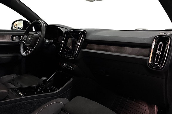 Volvo C40 15 of 30