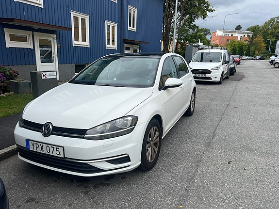 Volkswagen Golf VII 3 of 8