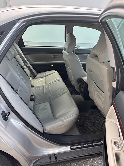 Volvo S80 5 of 10