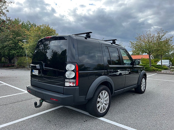 Land Rover Discovery 3 of 12