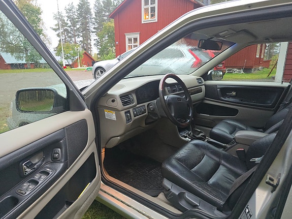 Volvo S70 6 of 6