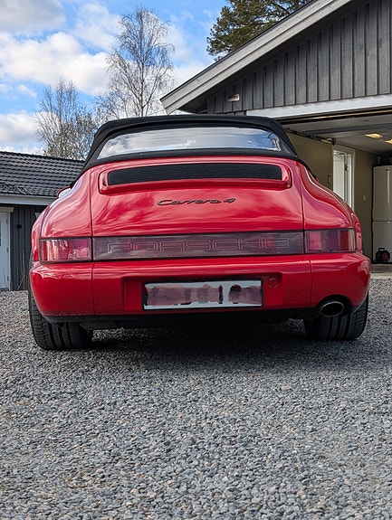 Porsche 911 Carrera 4 4 of 7
