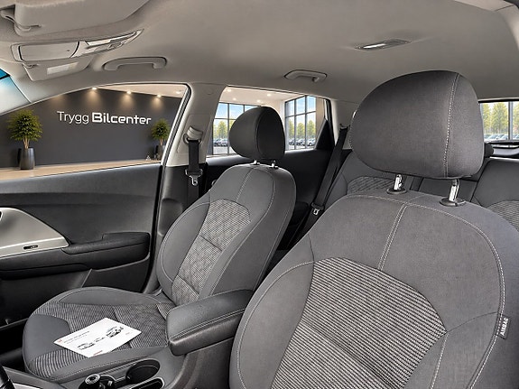 Kia Niro 12 of 19