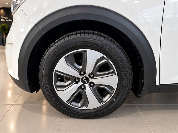 Kia Niro 9 of 19