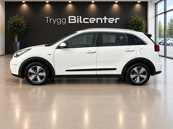 Kia Niro 2 of 19