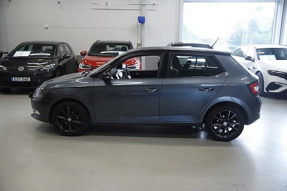 Skoda Fabia 2 of 14