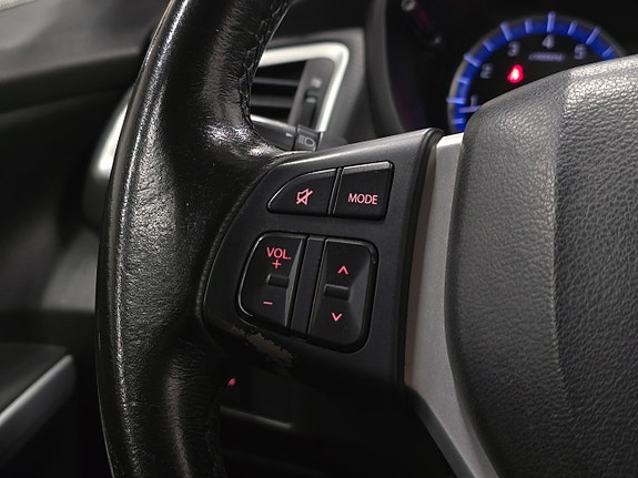 Suzuki S-Cross 15 of 23