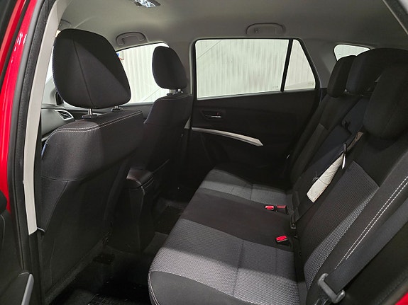 Suzuki S-Cross 11 of 23
