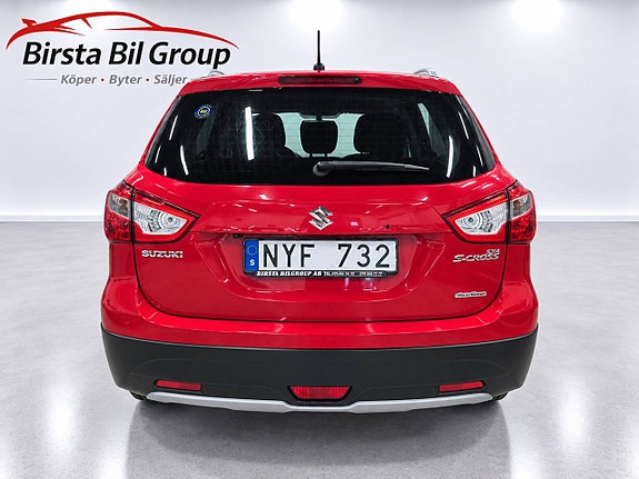 Suzuki S-Cross 4 of 23