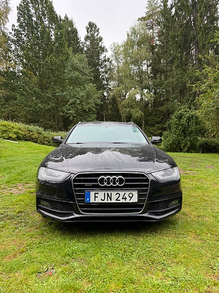 Audi A4 2 of 9