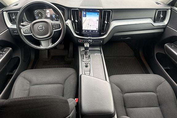Volvo XC60 15 of 25