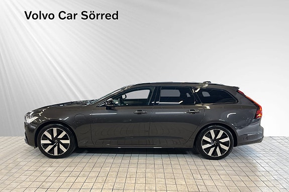 Volvo V90 3 of 16