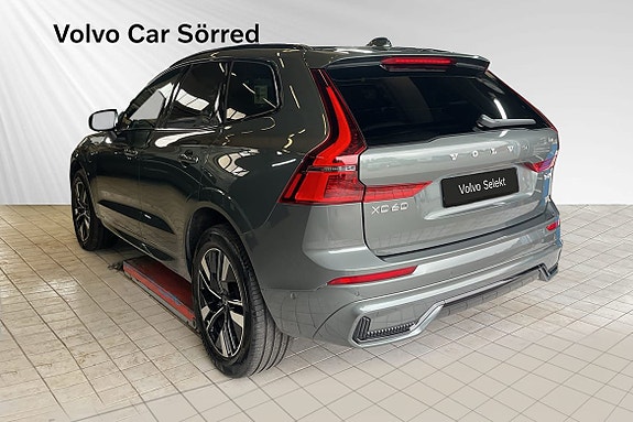 Volvo XC60 4 of 16
