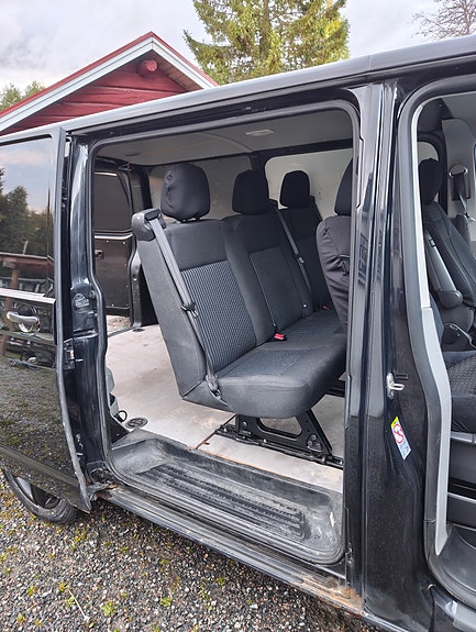 Volkswagen Transporter 6 of 8