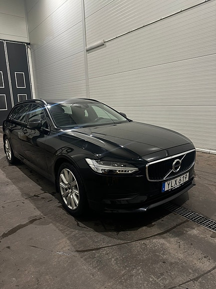 Volvo V90 3 of 13