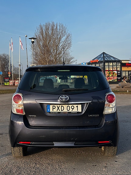 Toyota Verso 4 of 5