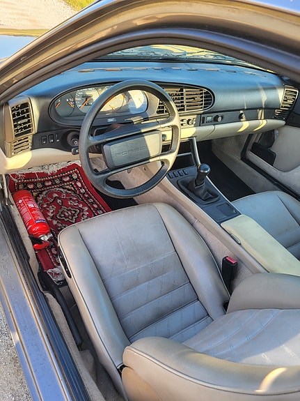 Porsche 944 5 of 10