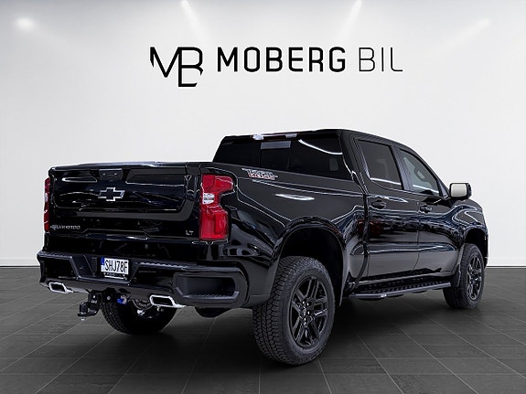 Chevrolet Silverado 1500 4 of 25