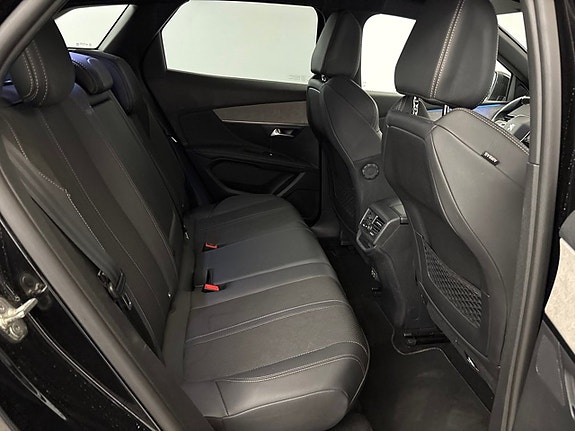 Peugeot 3008 7 of 10