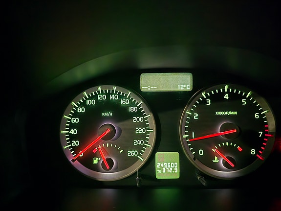 Volvo V50 8 of 8