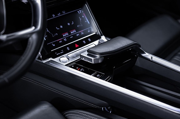 Audi e-tron 19 of 30