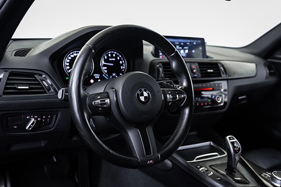 BMW M140i 15 of 26