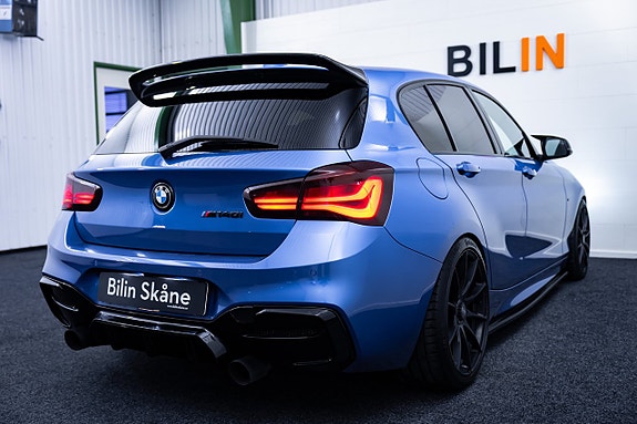 BMW M140i 12 of 26