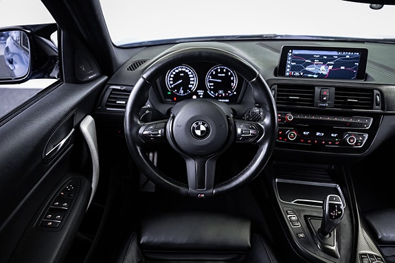 BMW M140i 18 of 26