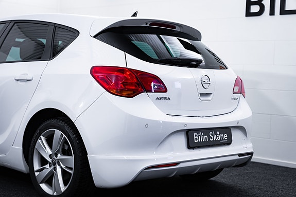 Opel Astra 6 of 21