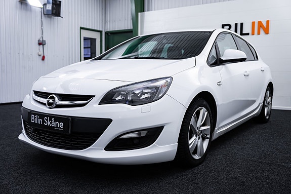 Opel Astra 4 of 21