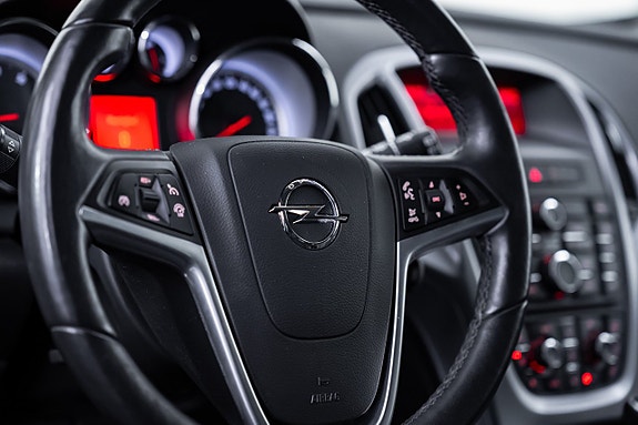 Opel Astra 12 of 21
