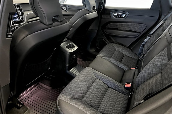 Volvo XC60 8 of 9