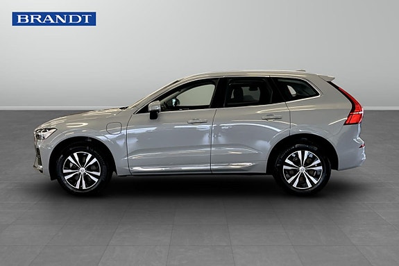 Volvo XC60 3 of 9
