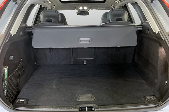 Volvo XC60 9 of 9