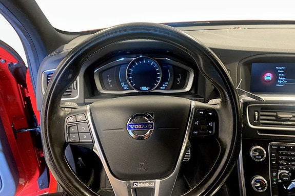 Volvo S60 8 of 11