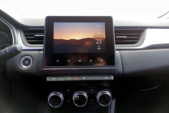 Renault Captur 6 of 9
