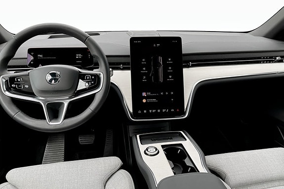 Volvo EX90 4 of 9