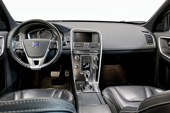 Volvo XC60 4 of 9