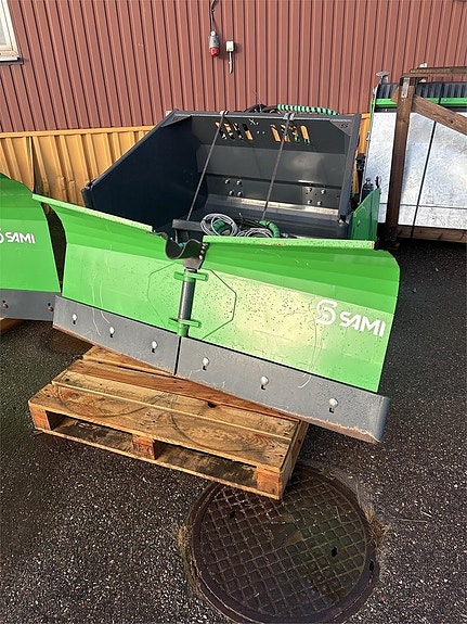 Sami VL-1800 2 of 3