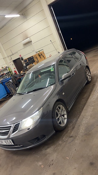 Saab 9-3 2 of 7