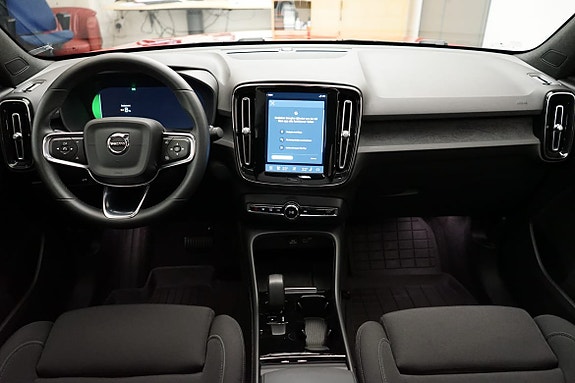 Volvo C40 6 of 19
