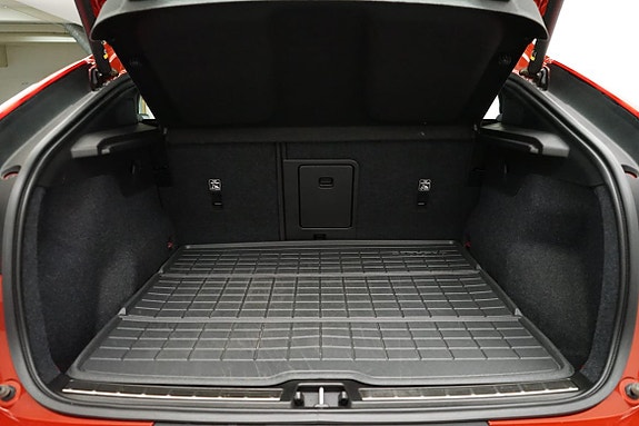 Volvo C40 8 of 19