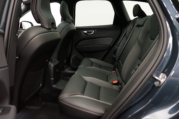 Volvo XC60 7 of 22