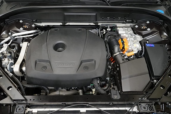 Volvo XC60 10 of 21