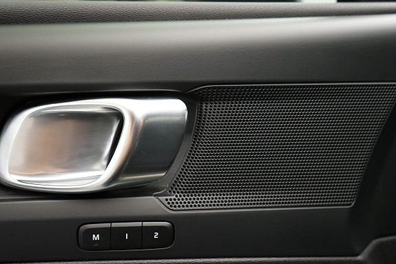 Volvo C40 12 of 21