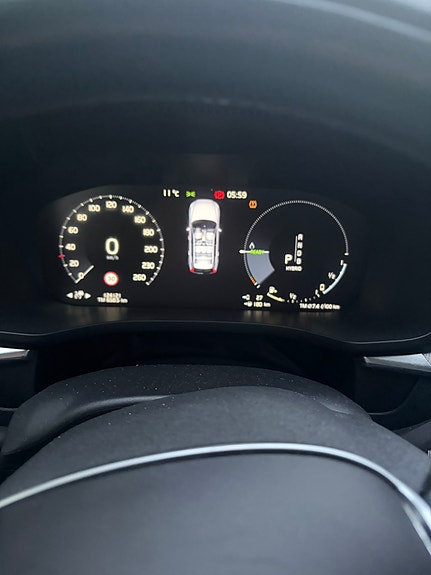 Volvo XC60 7 of 8