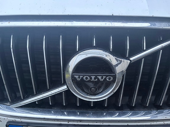 Volvo XC60 4 of 8