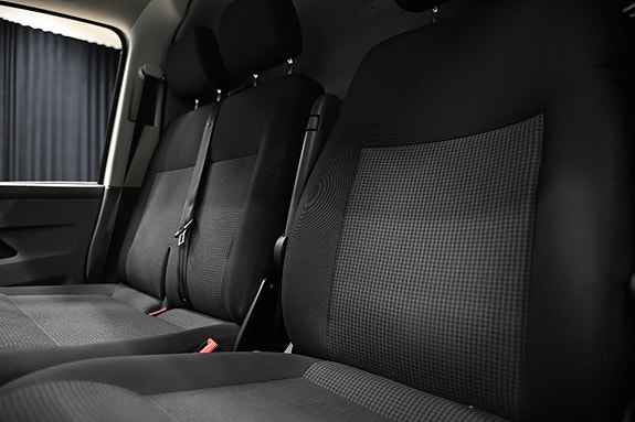 Volkswagen Transporter 26 of 30